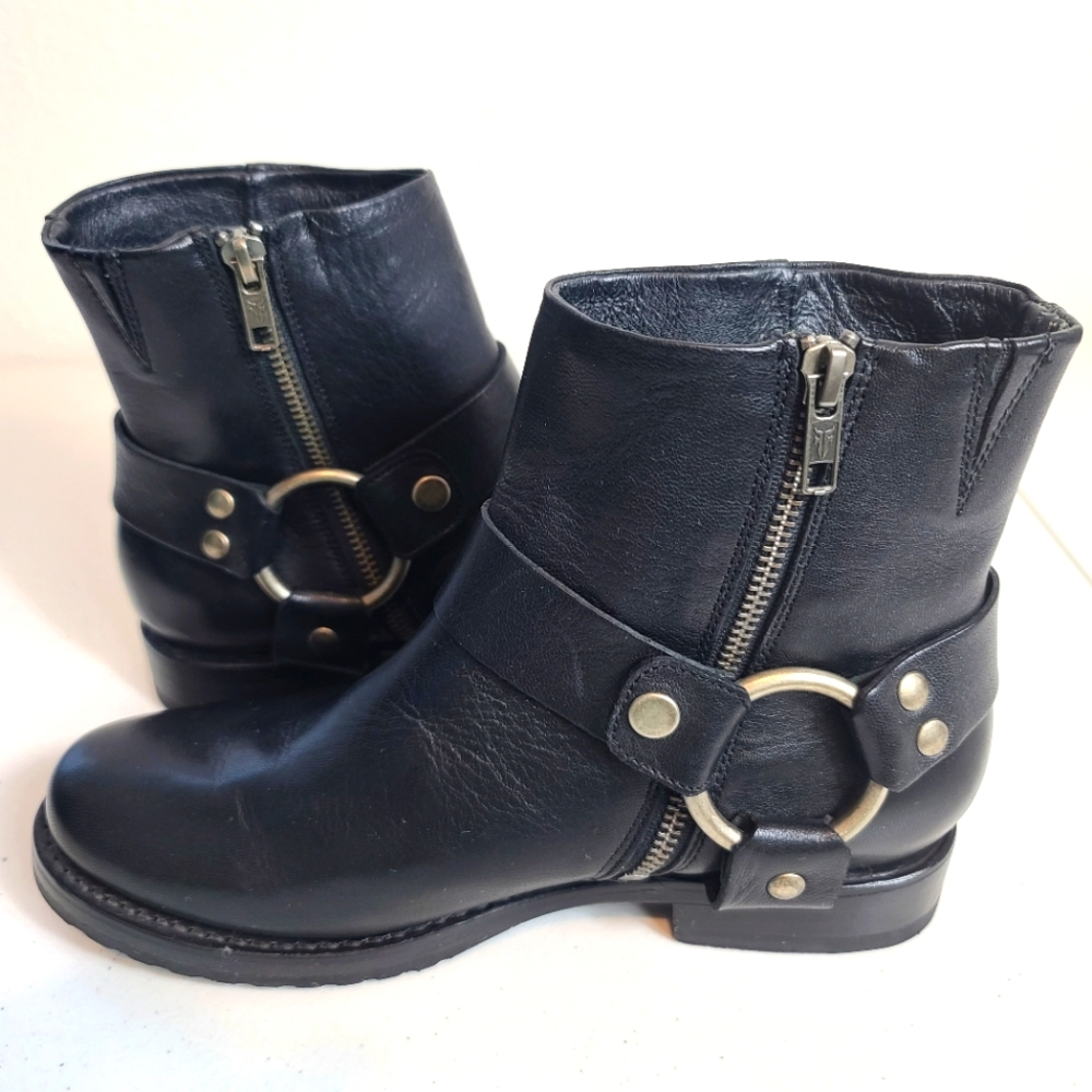 FRYE Veronica Short Harness Moto Western Boots in Black Size 7 - Picture 15 of 15